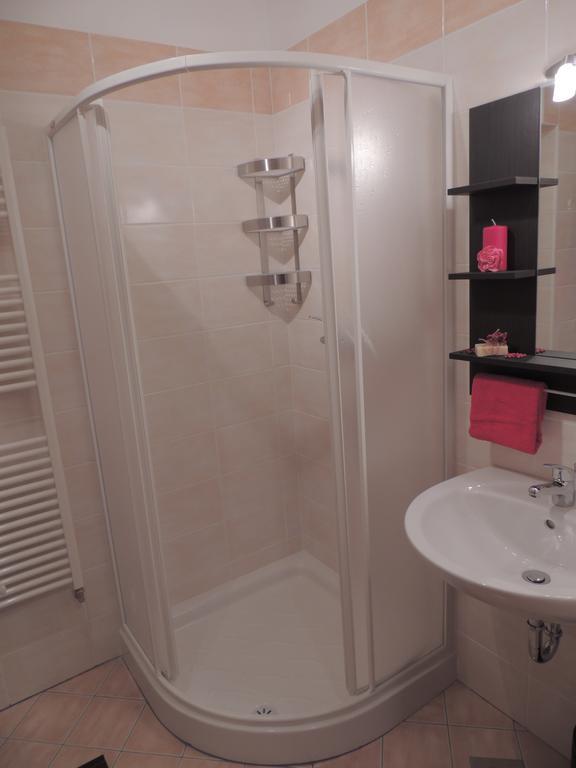 Apartment Alvarium Kobarid Quarto foto